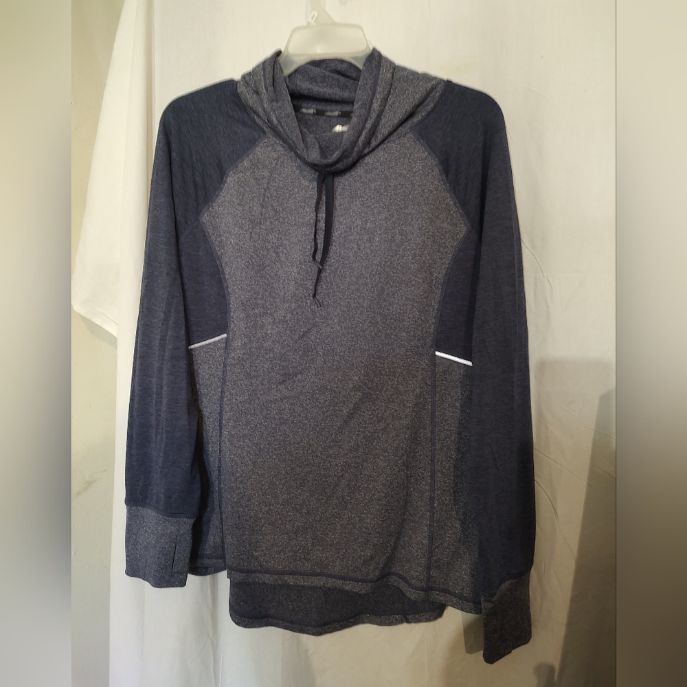 Avia Dark Gray and Black Hoodie